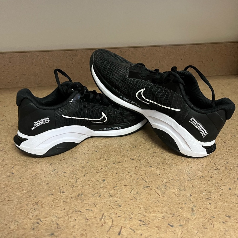 Nike Black and White Athletic Shoes